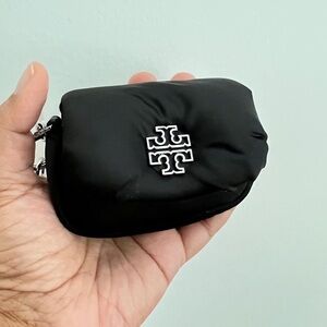 TORY BURCH• KEY CARD/ air pod HOLDER- puffy Britten